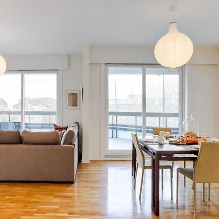Amazing Tailor Made Penthouse By The #2 Oeiras